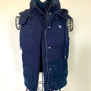 Abercrombie and Fitch Navy Vest with Removable Hood and Down Material